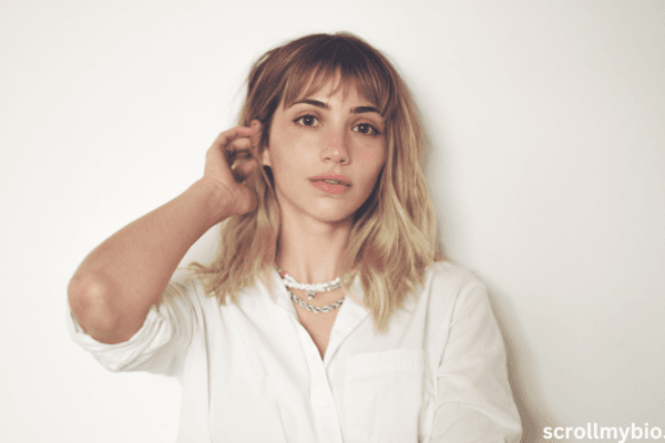 Emily Rudd Bio/Wiki Age, Height, Net Worth, Relationships, 2025. Emily Rudd